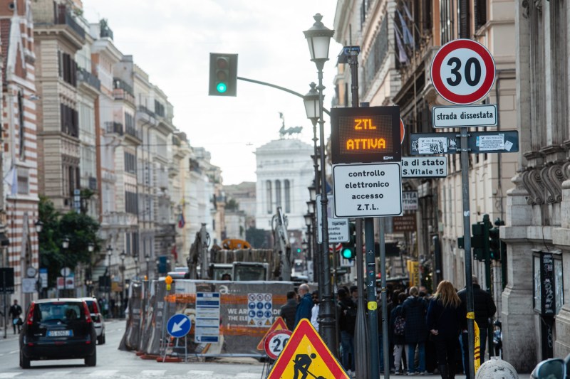 Measure against speeding drivers, imposed by a major European capital
