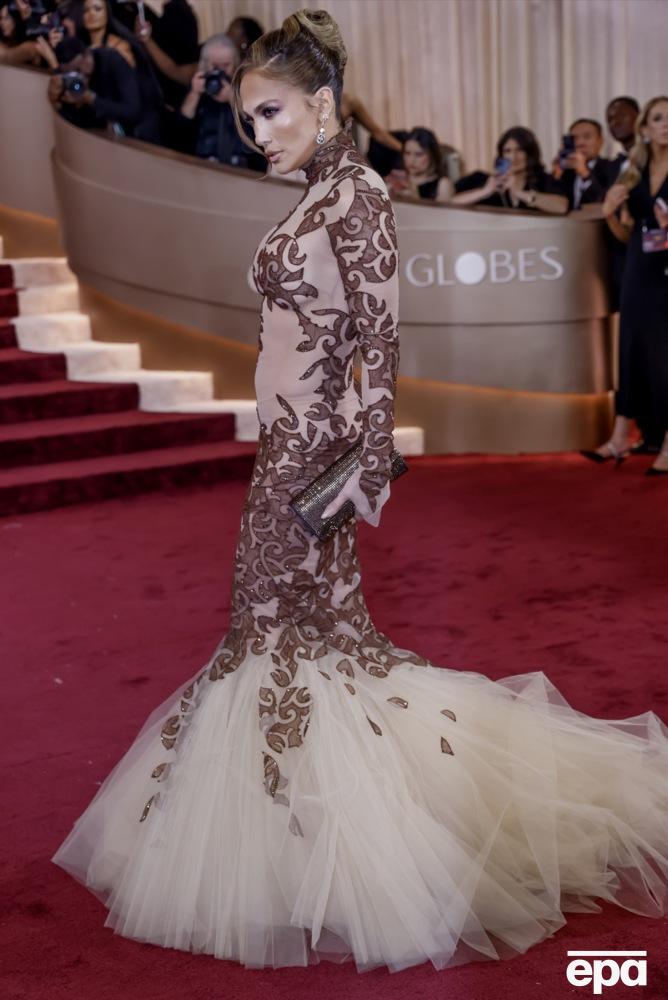 Ridiculous details and inappropriate cut. The worst outfits on 