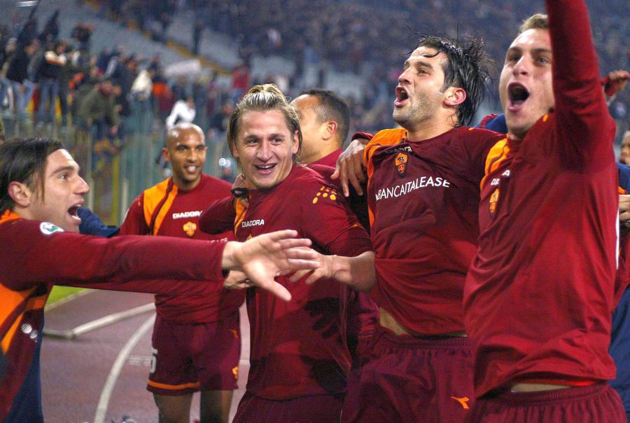 Daniele de Rossi and Cristi Chivu were colleagues at AS Roma