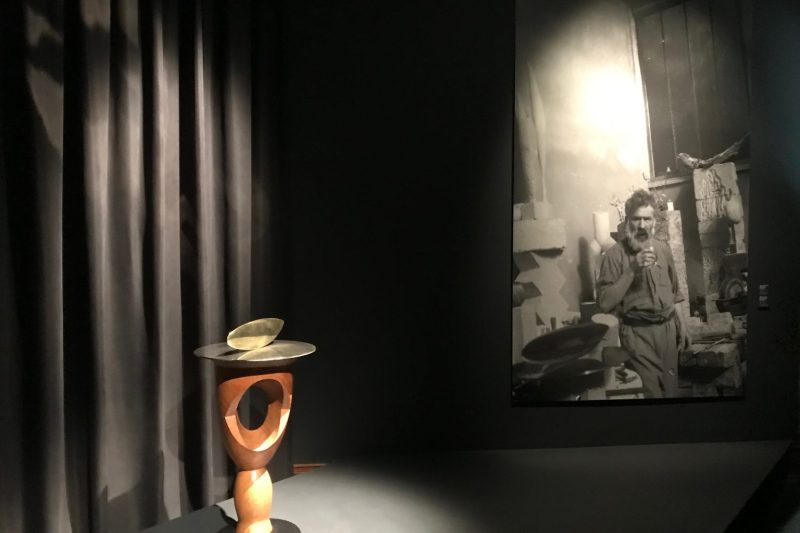 Brancusi and the violin built from an orange crate