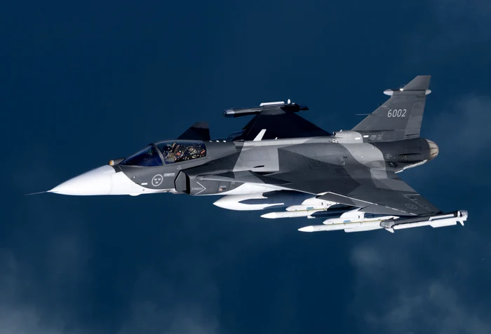 Gripen plane, armed with Meteor missiles/FOTO:X