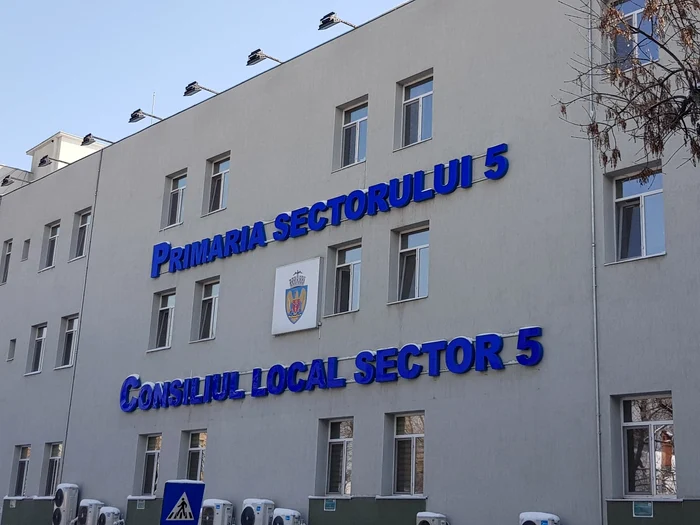 City Hall Sector 5 jpg