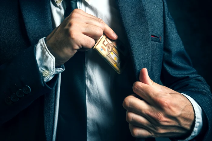 Romania, close to the tail of the EU in the perception of corruption. PHOTO: Shutterstock