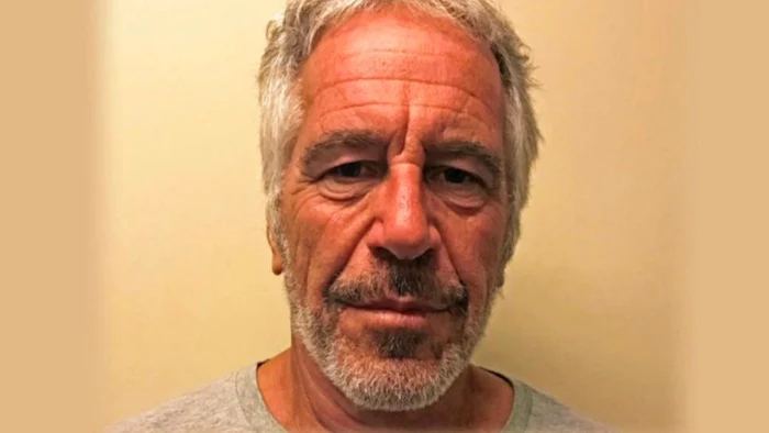 Jeffrey Epstein's death must be reinvestigated, says a doctor PHOTO: Archive