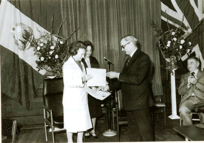 Conferring an honorary degree, in Great Britain. PHOTO: Online Photo Library of Romanian Communism