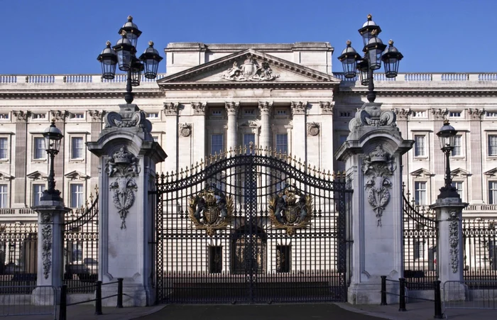 The government has held preliminary talks with Buckingham Palace. PHOTO: Shutterstock