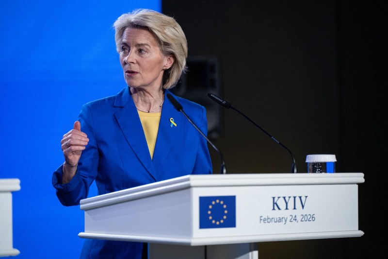 EU says it will grant €90bn loan to Ukraine 'one way or another' despite Hungarian block