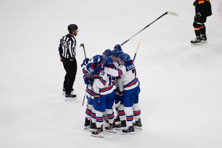 USA - Canada, the final of the hockey tournament at the Olympic Games