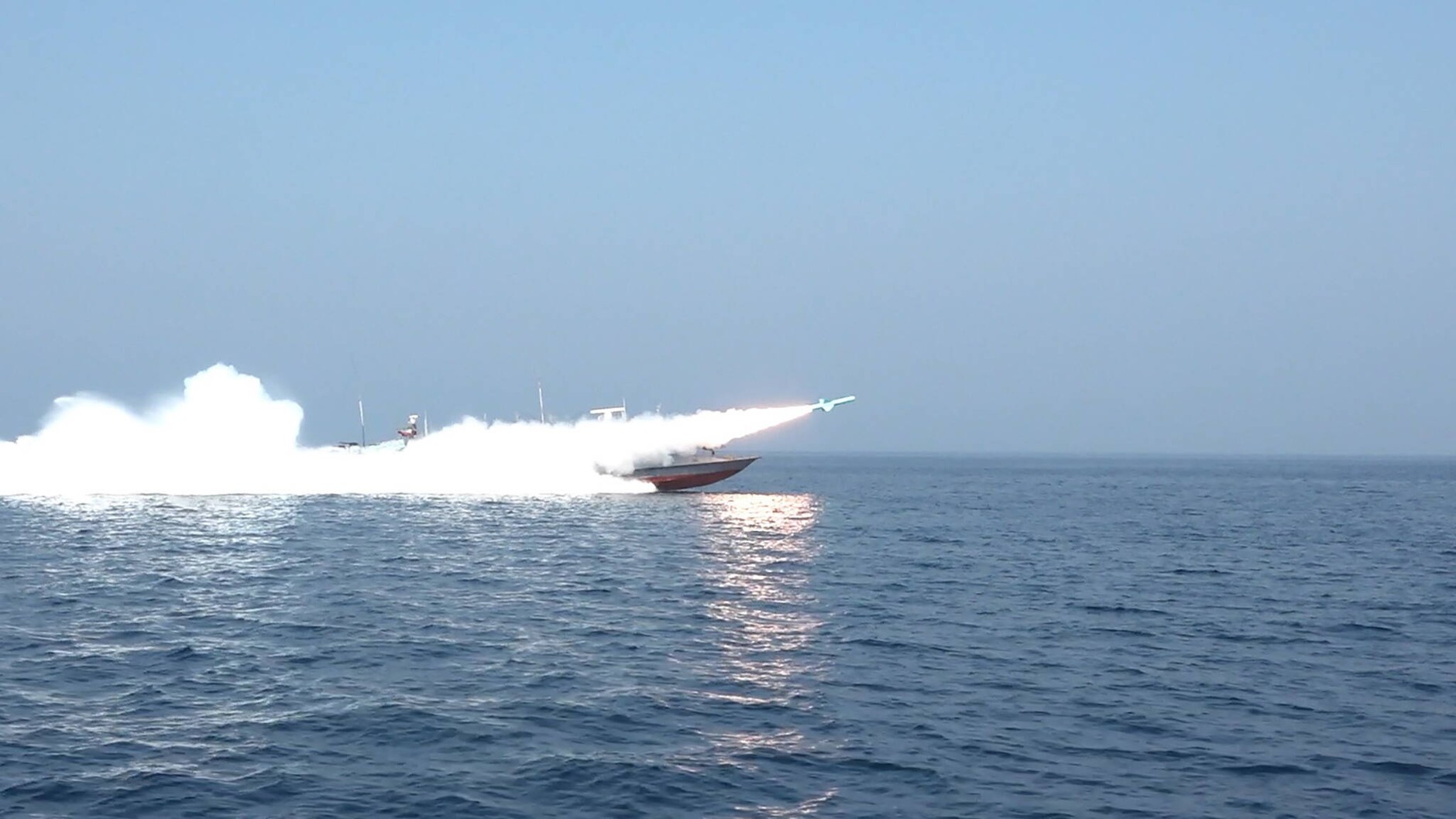 Military exercises in the Strait of Hormuz