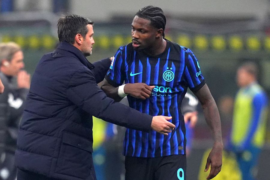Cristi Chivu could sacrifice a starter in the summer! » Inter want to bring in a goalkeeper and a defender after his sale