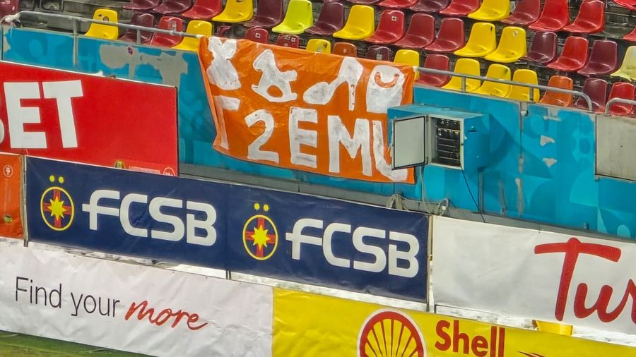 FCSB - METALOGLOBUS. The banner What was not seen on TV in FCSB - Metaloglobus » Images from the end: