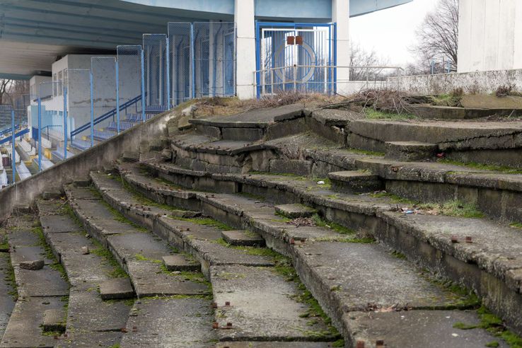 The Brăila stadium is in an unprecedented state of disrepair / PHOTO: Andrei Furnigă (GSP)