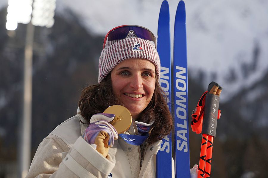 Julia Simon // photo: Gulliver/gettyimages 4 months after being sentenced to prison, she became an Olympic champion even defeating her damaged colleague: