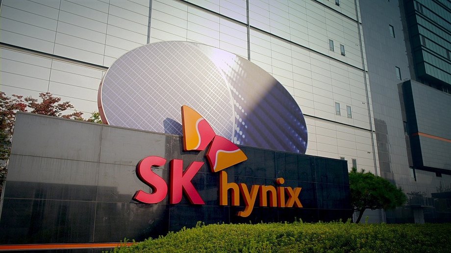 Shares of memory companies are among the hottest stocks right now.