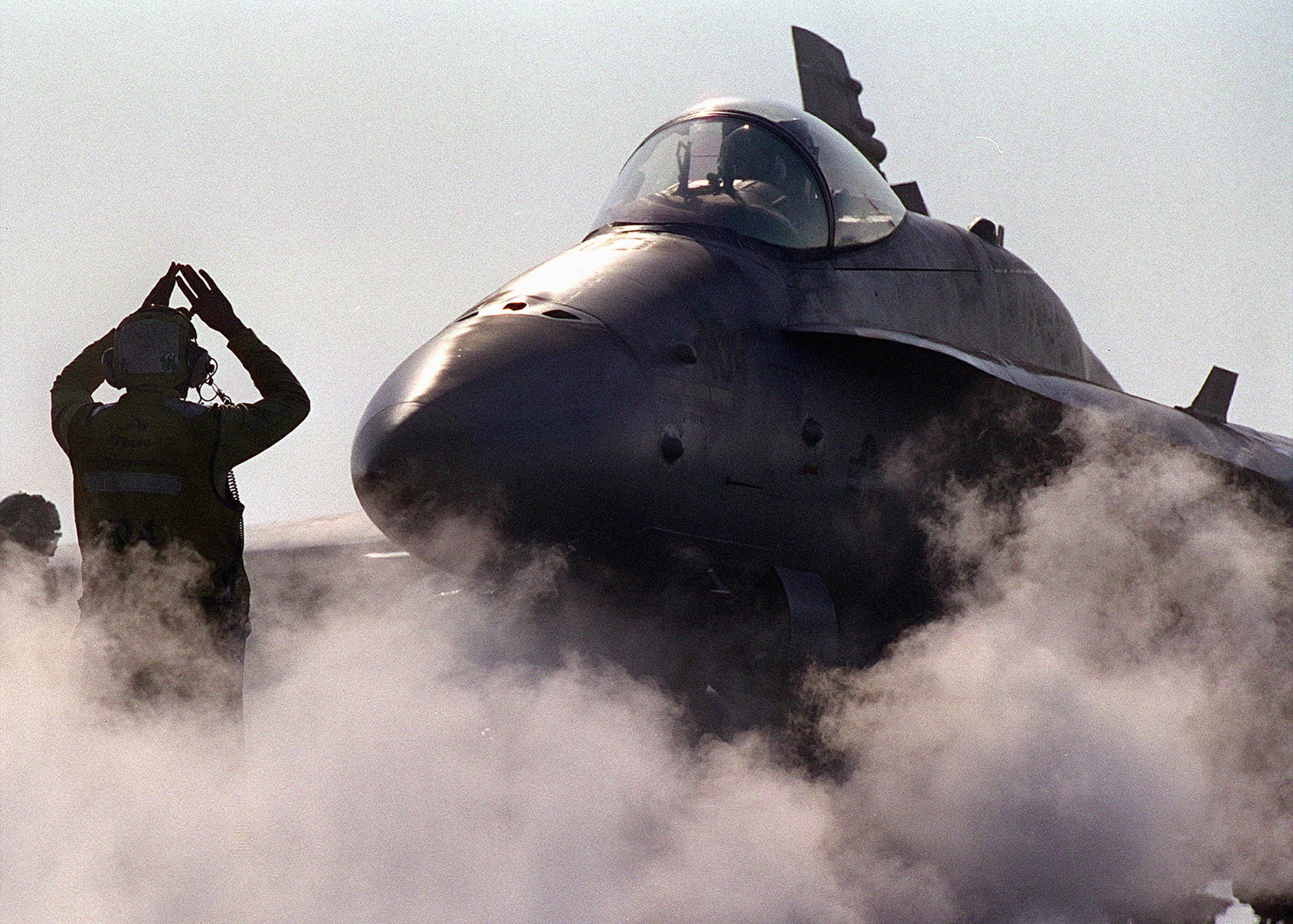 An F/A-18 Hornet fighter aboard the aircraft carrier USS Carl Vinson in the Persian Gulf, December 28, 1998.