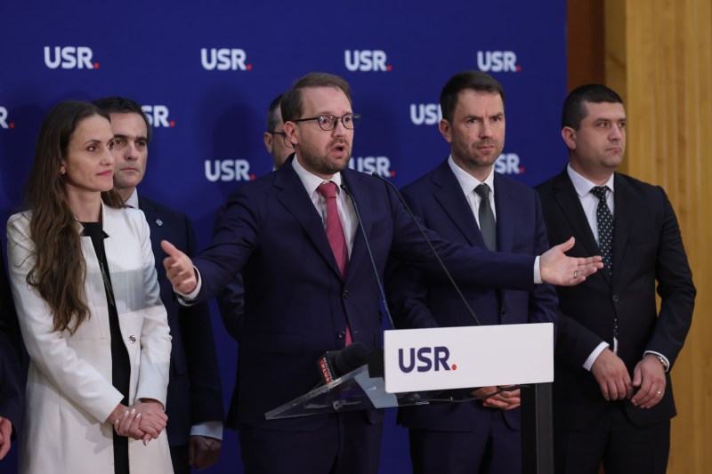 Press conference held by USR leaders, in Bucharest, May 28, 2025. Inquam Photos / Sabin Cîrstoveanu.