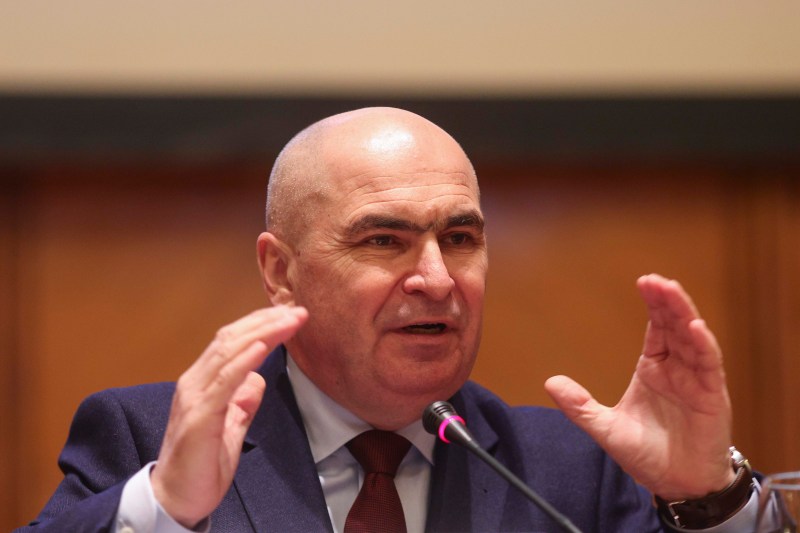 Bolojan wants medical graduates to work in Romania for a minimum number of years. 