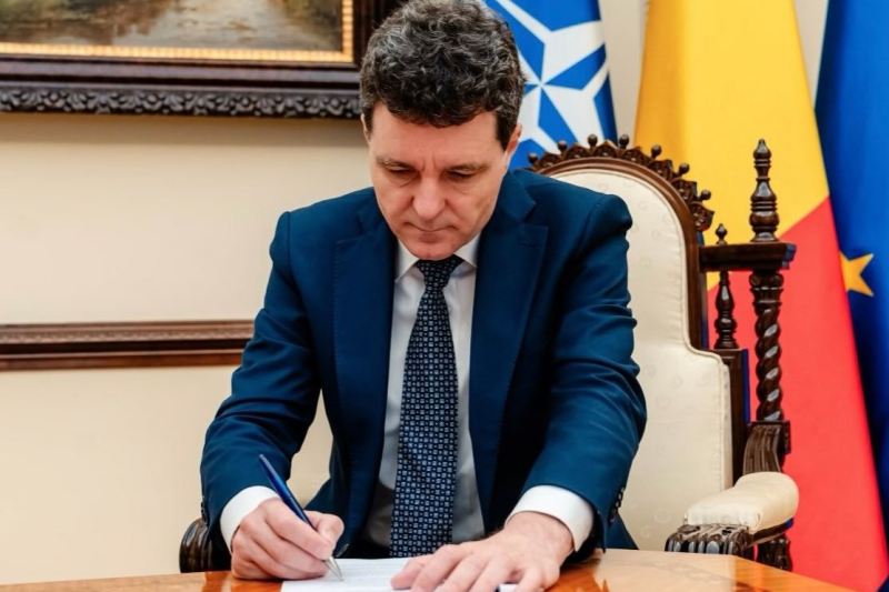 Nicușor Dan promulgated the law on magistrates' pensions: