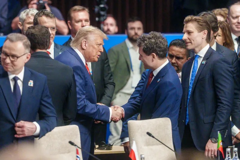 Donald Trump, invited by Cotroceni to the B9 summit in Bucharest.