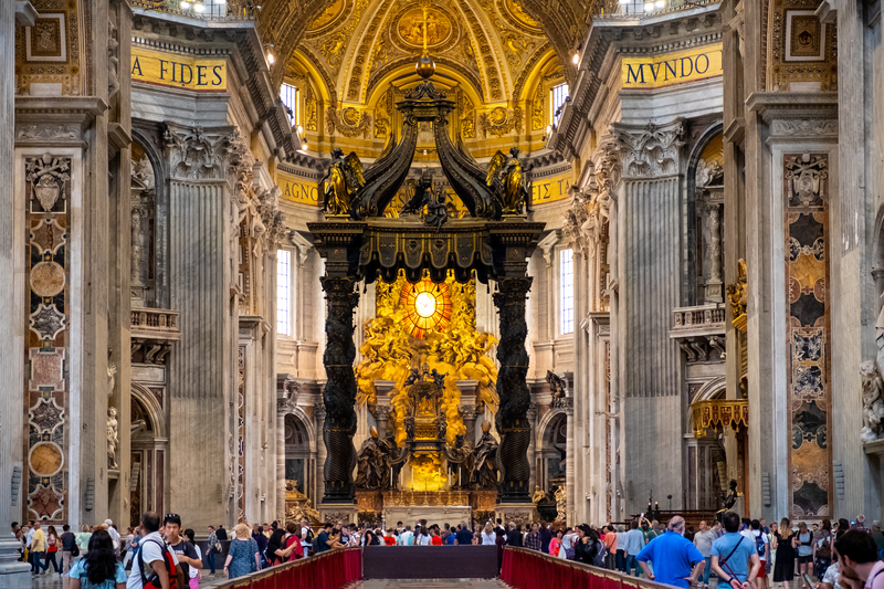 AI at the Vatican: The Liturgy will be translated live on the phone, in 60 languages