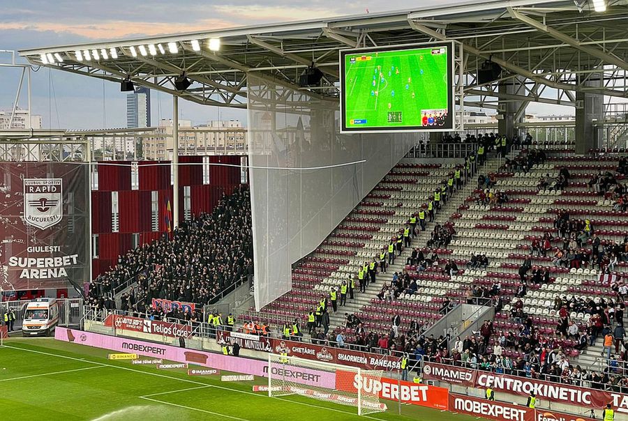 Rapid - FCSB, similar context in 2023 // photo: GSP Shock images in the Conference League! Supporters 'put in jail'