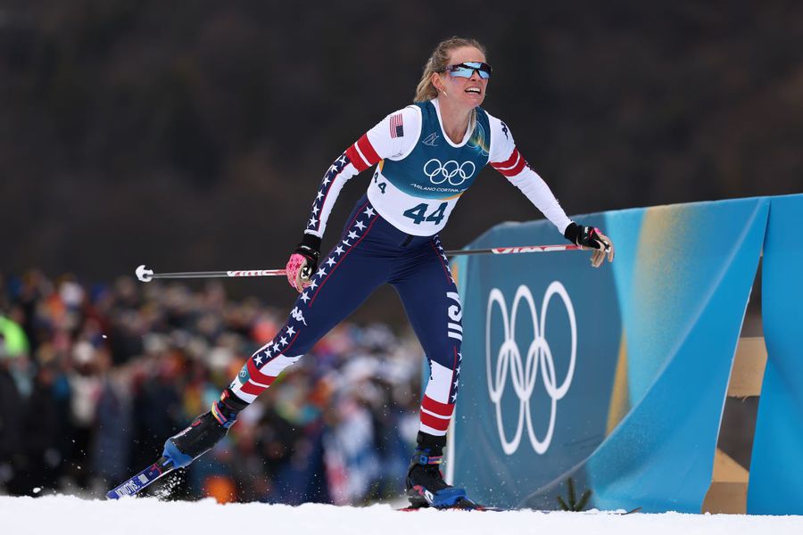 Jessie Diggins in the 10 km freestyle at the 2026 Olympics Photo: Guliver/GettyImages Heroism on skis: wounded in the ribs, the American veteran won the bronze medal at the Olympic Games
