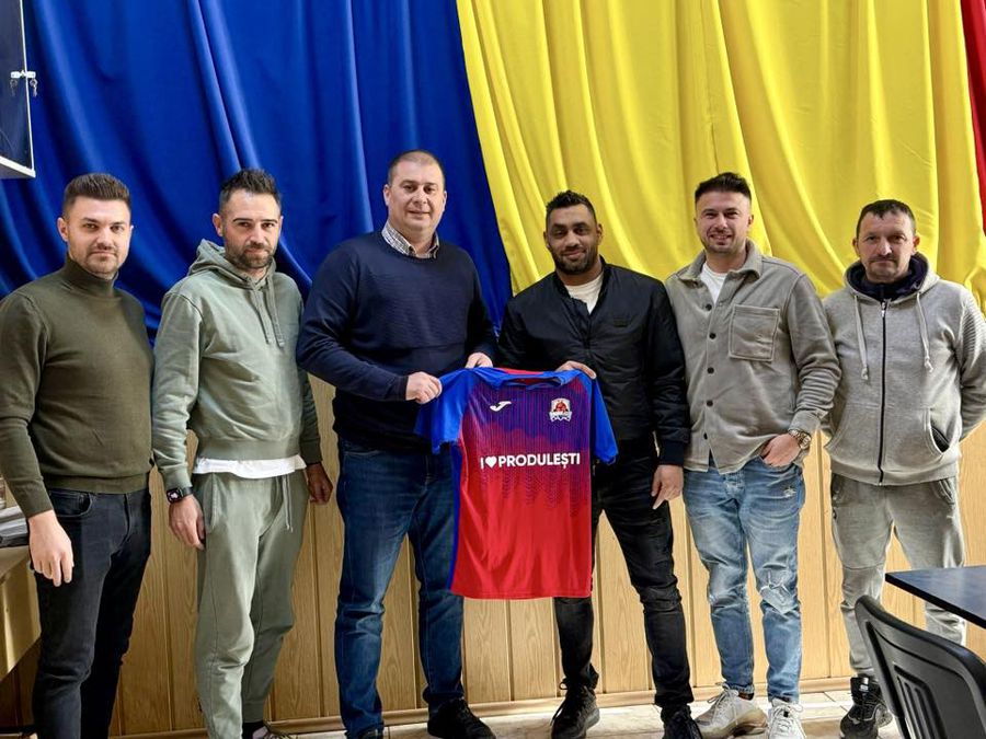 Bănel Nicoliță, introduced by the mayor to the new team: 