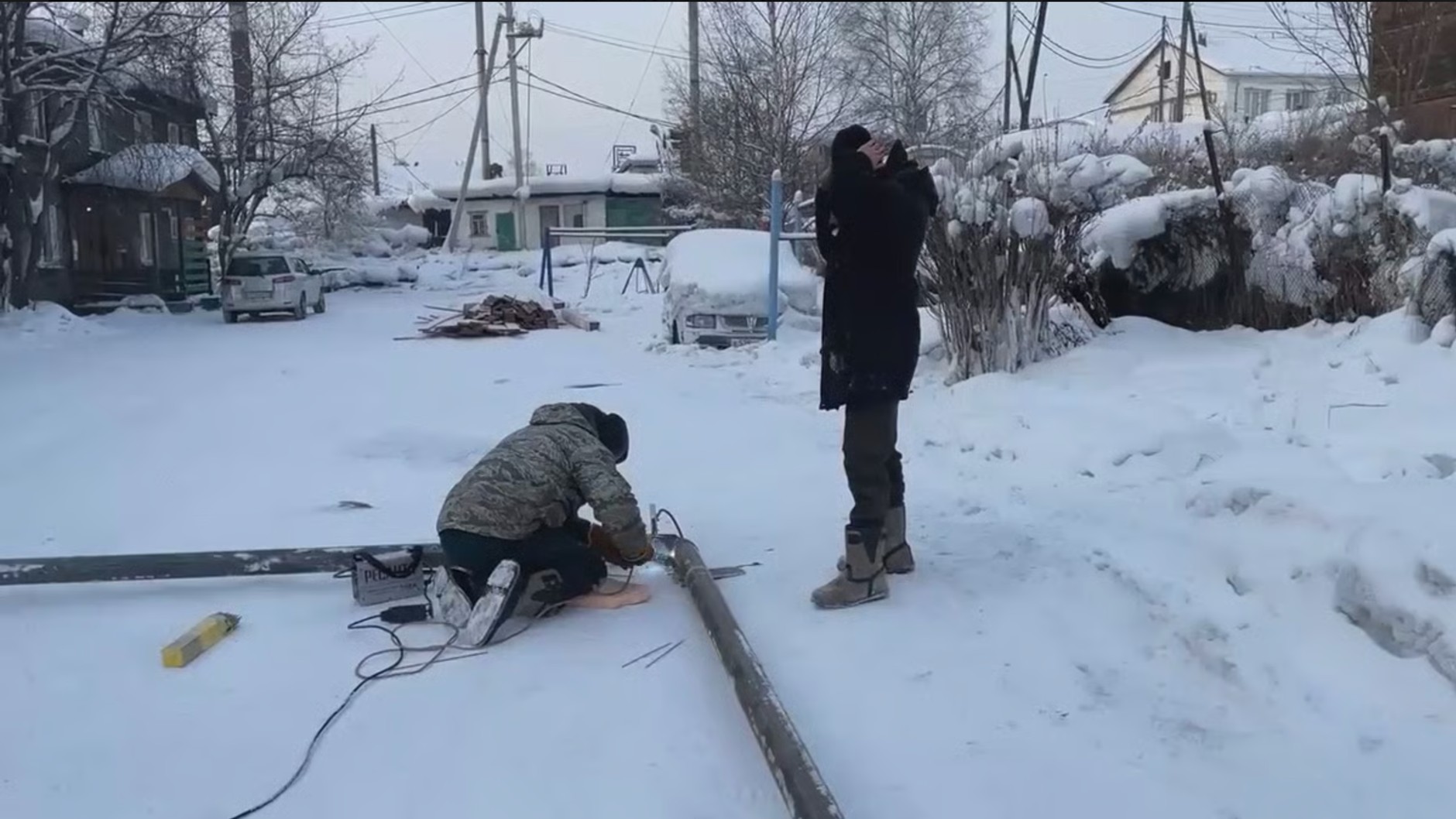 Renovation brigades in Bodajbo. Photo provided by the press office of the governor of the Irkutsk region
