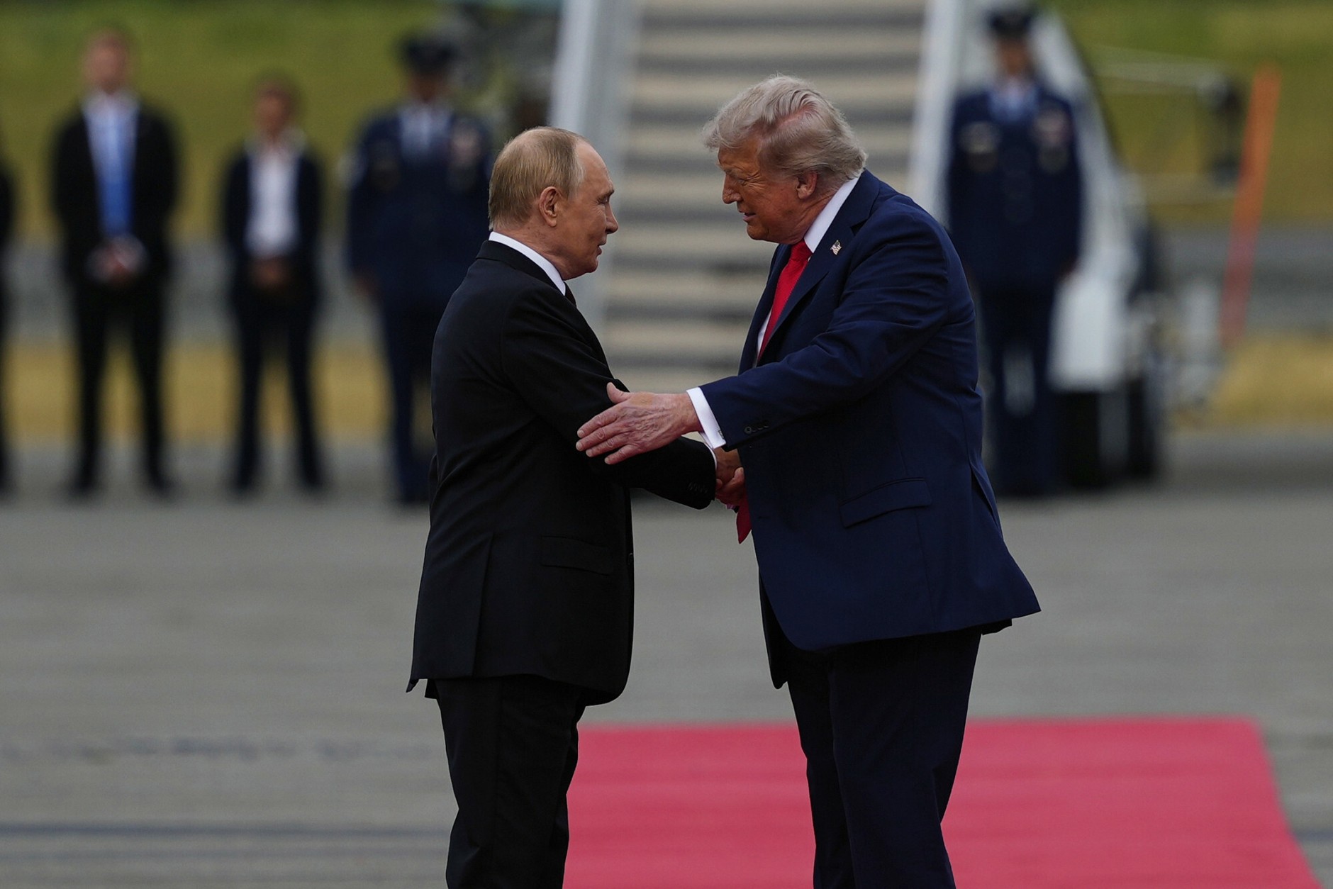 Vladimir Putin and Donald Trump during a meeting in Anchorage, Alaska, August 15, 2025.