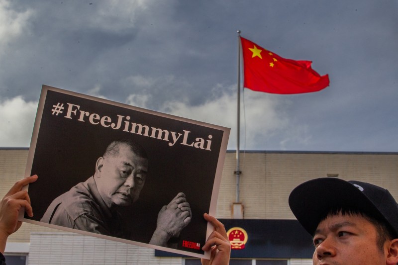 Turnaround in the case of billionaire Jimmy Lai. Surprise decision taken by a court in Hong Kong