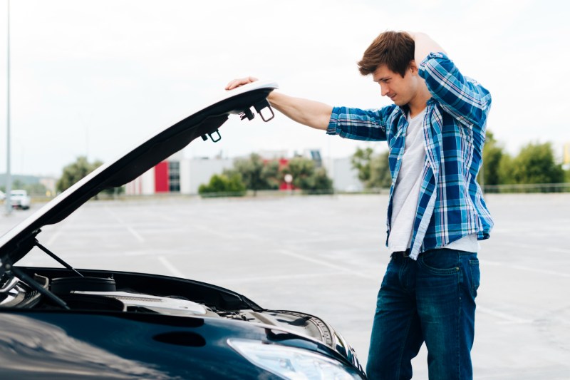 [P]  The signs that tell you that your car is leaving you on the road
