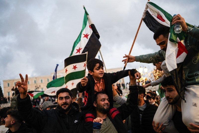 Syrians enjoying the fall of the regime. Credit line: Nick Paleologos / AFP / Profimedia