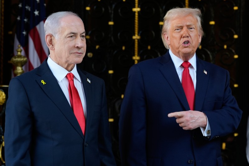 Benjamin Netanyahu goes to Washington for talks with Donald Trump. Iran, at the center of the agenda of the meeting