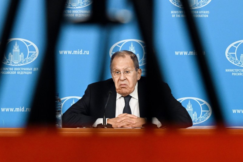 Lavrov sends threatening message about