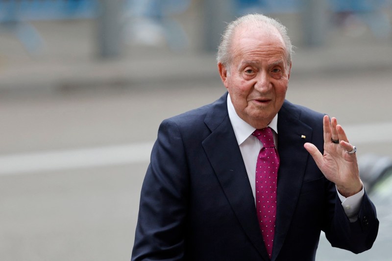 The former king of Spain, Juan Carlos, recalled to the country after more than five years of exile. Recommendation made by the current monarch