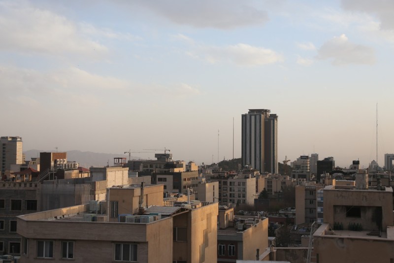 VIDEO Panic, but also relief. What is the atmosphere in the streets of Tehran after the attacks
