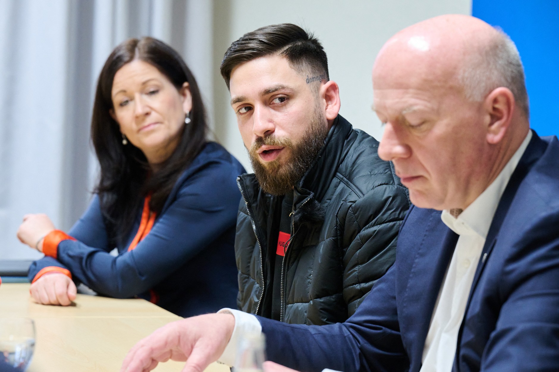 Katharina Gunther-Wunsch, Berlin senator, Can Surucu, son of the murdered woman, and Mayor Kai Wegner. Berlin, February 9, 2026