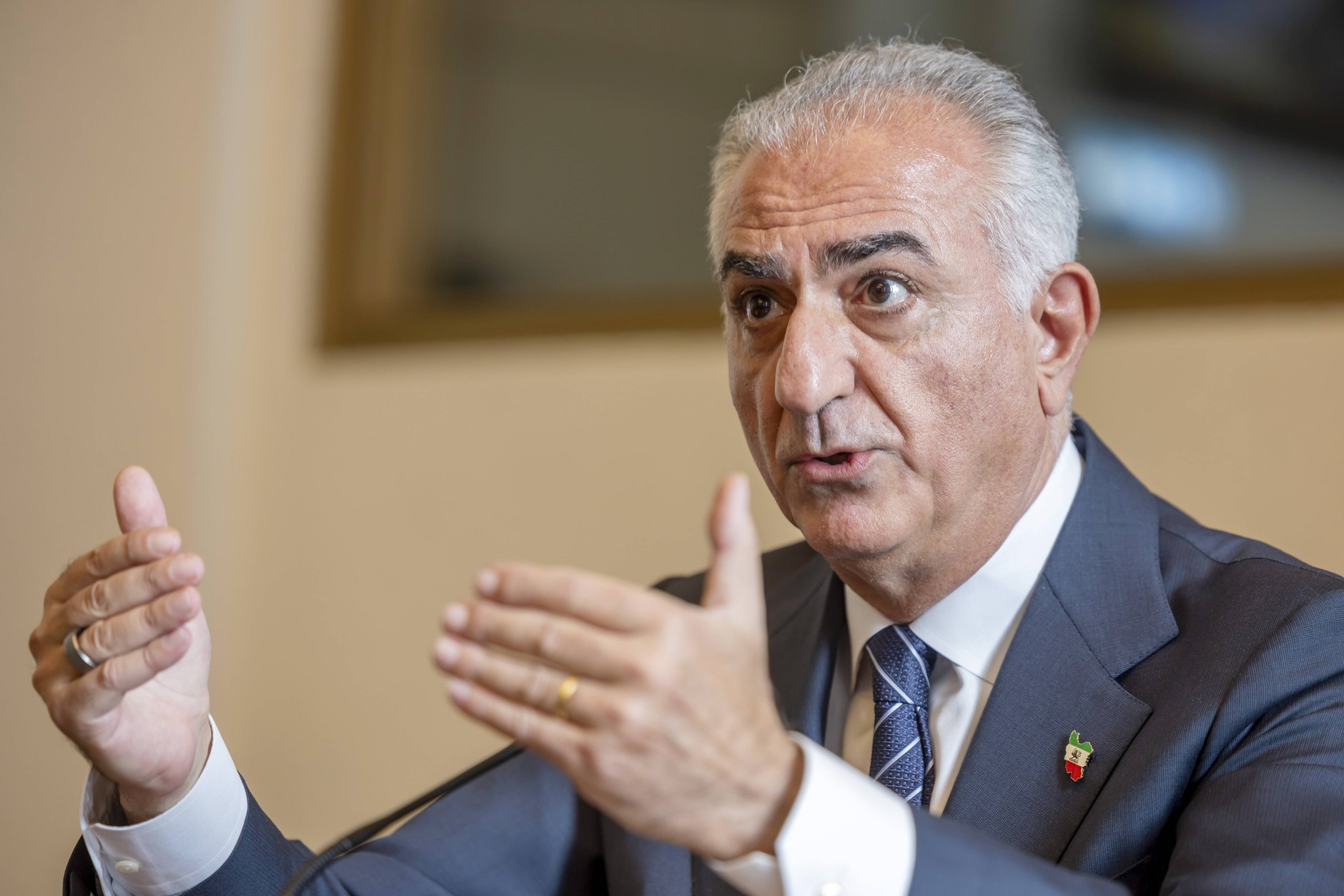 Reza Pahlavi in ​​Geneva, Switzerland, on February 17, 2025.