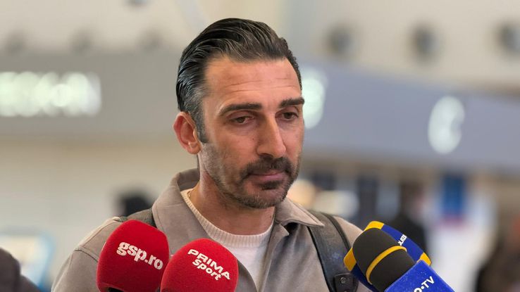Elias Charalambous, with tears in his eyes at the airport, upon departure from Romania/ photo: GSP