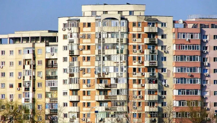 Old block from Bucharest