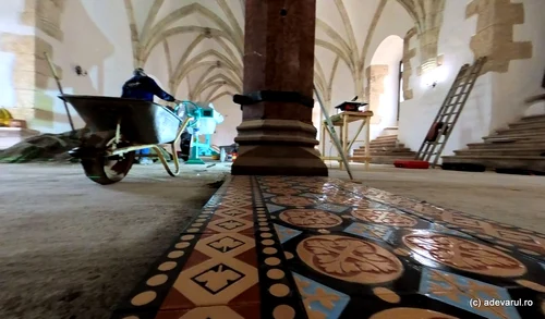 Castle of the Corvins Hall of the Knights Photo Daniel Guță THE TRUTH jpg
