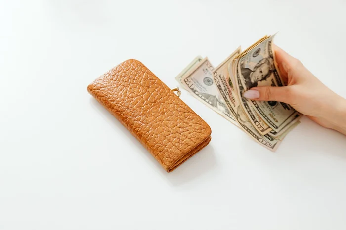 The truth about money. Financial education, the art of living Photo source Pixabay