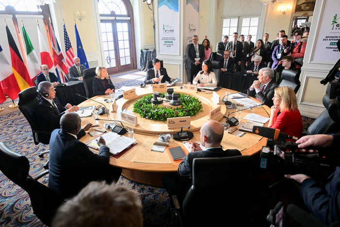 G7 jpg