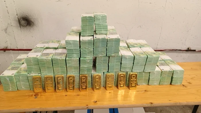 Hungary seized a convoy of valuables belonging to a Ukrainian bank PHOTO EPA-EFE