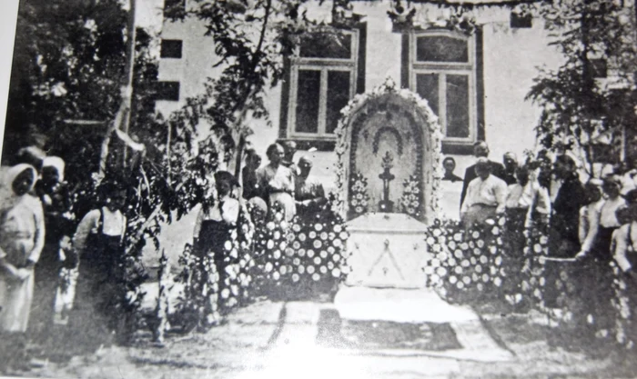 A corner of Heaven from Caramurat Collection Association of Germans from Bessarabia