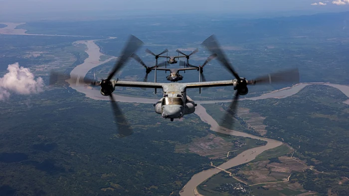 Military Aircraft PHOTO: FB-US Marine Corps