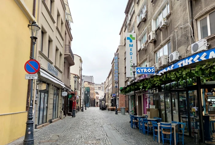 The Old Center of Bucharest, deserted PHOTO The truth / Adrian Pogingeanu
