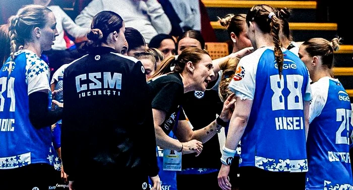 Popovic is tough at time-outs PHOTO Facebook CSM Bucharest