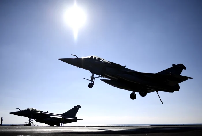 What a nuclear attack would look like, with dozens of Rafale planes PHOTO: EPA EFE