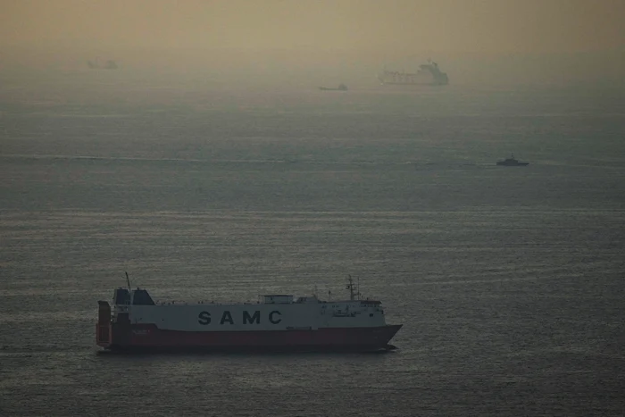 Cargo ships transit the Arabian Gulf towards the Strait of Hormuz PHOTO profimedia